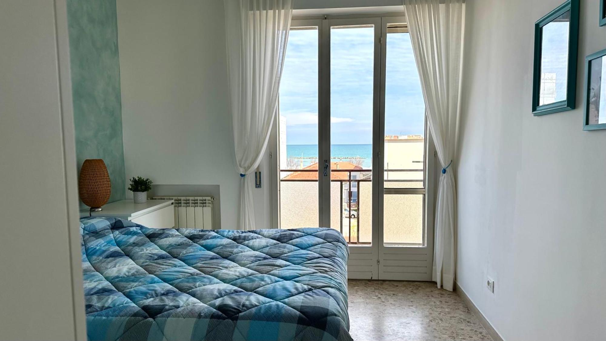 Se041 - Senigallia, Quadrilocale Accessoriato A 150Mt Dal Mare Esterno foto
