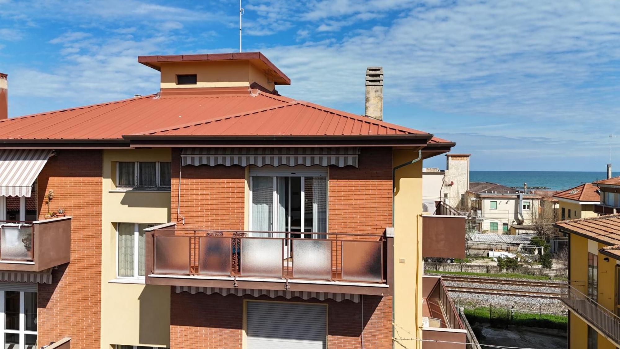 Se041 - Senigallia, Quadrilocale Accessoriato A 150Mt Dal Mare Esterno foto